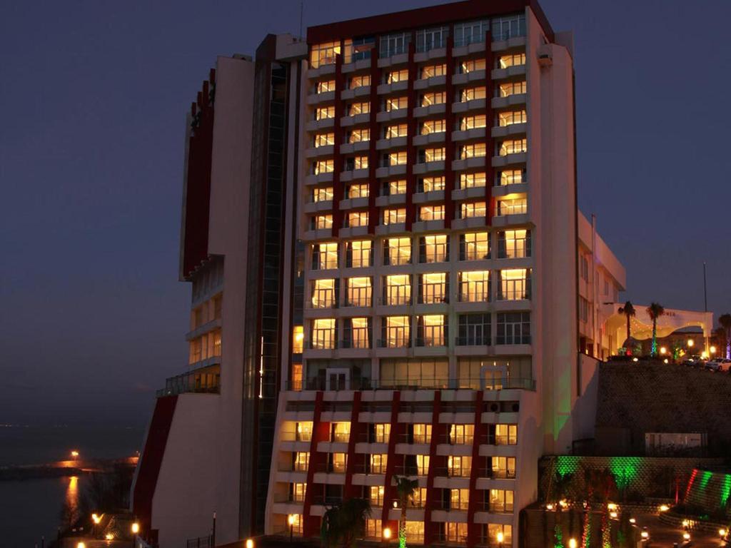 Sky Tower Hotel Akcakoca Convention & Spa Center Exteriör bild